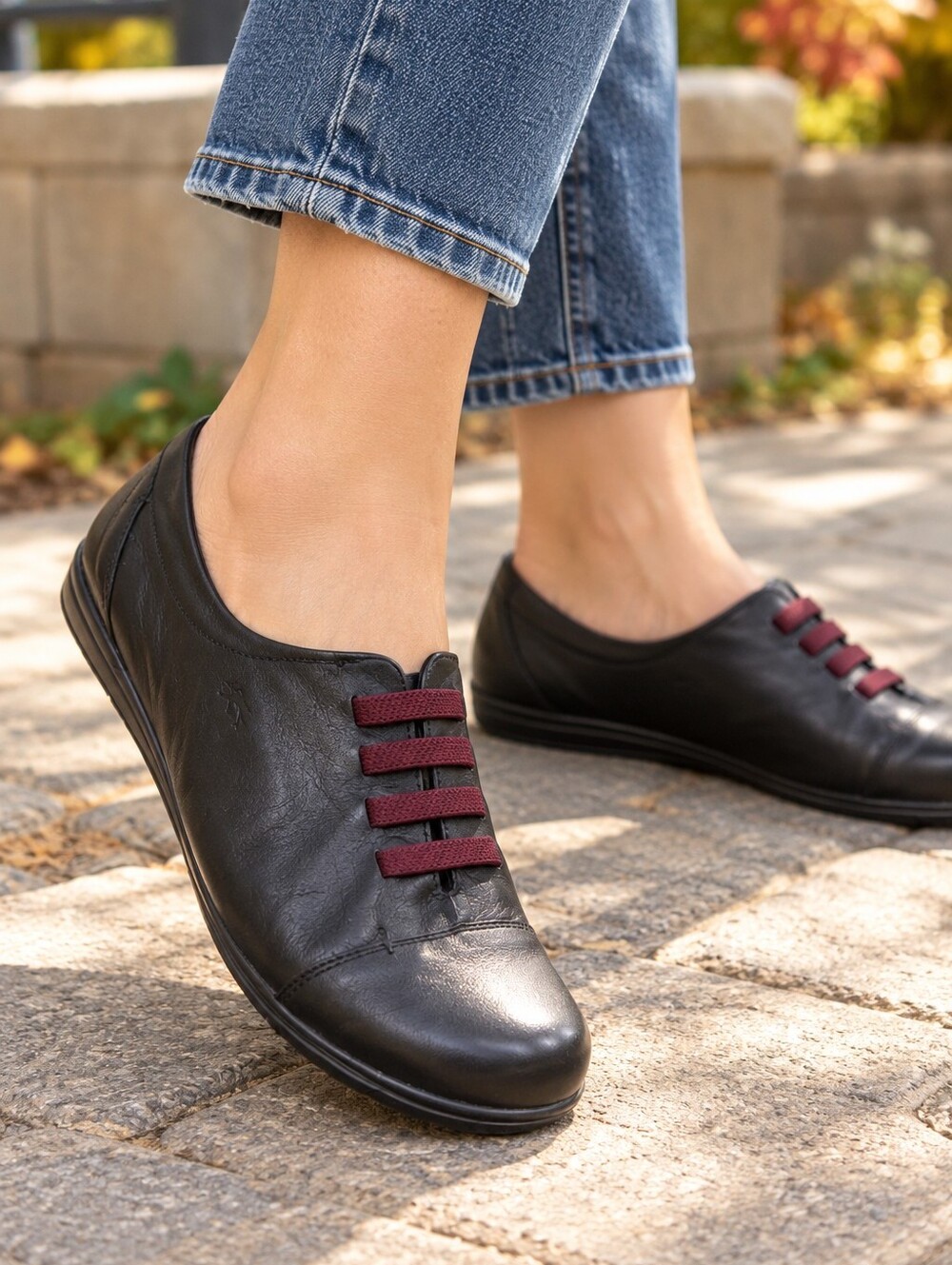 Fluchos Women’s Black Leather Slip-On Loafers Burgundy Elastic Comfort Shoes